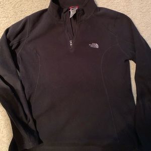 Women’s The North Face black fleece size M